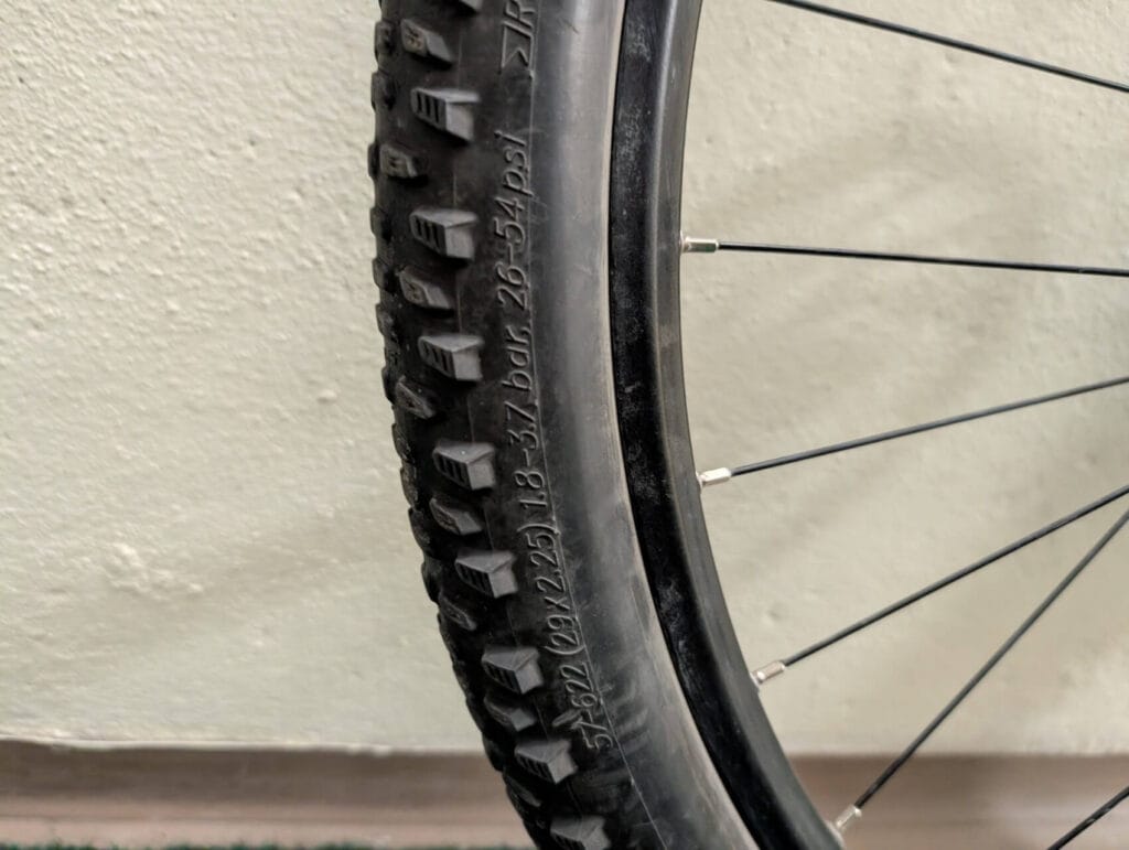 Jak wymienić dętkę w rowerze