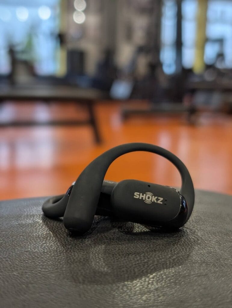 Recenzja Shokz OpenFit 2+ - słuchawki, które szybko stały się moimi ulubionymi 5 Shokz OpenFit 2+