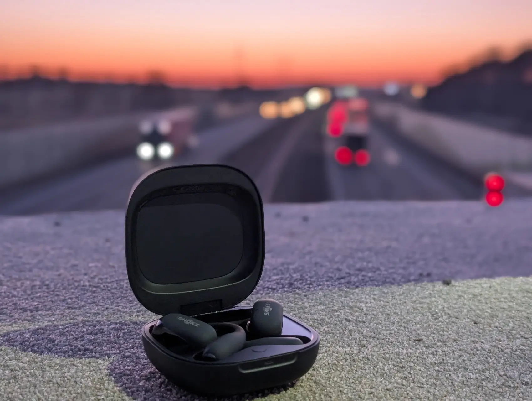 Recenzja Shokz OpenFit 2+ – słuchawki, które szybko stały się moimi ulubionymi