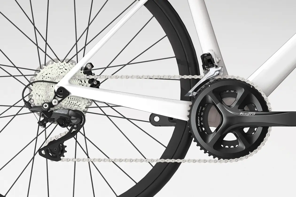 Shimano przywraca klasykę. Nowa Tiagra R4000 z napędem 2x11 9 Shimano przywraca klasykę. Nowa Tiagra R4000 z napędem 2×11