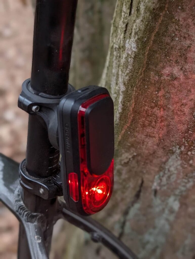 Długa przerwa, wielkie nadzieje – Recenzja Garmin Varia RearVue 820 3 Garmin Varia RearVue 820