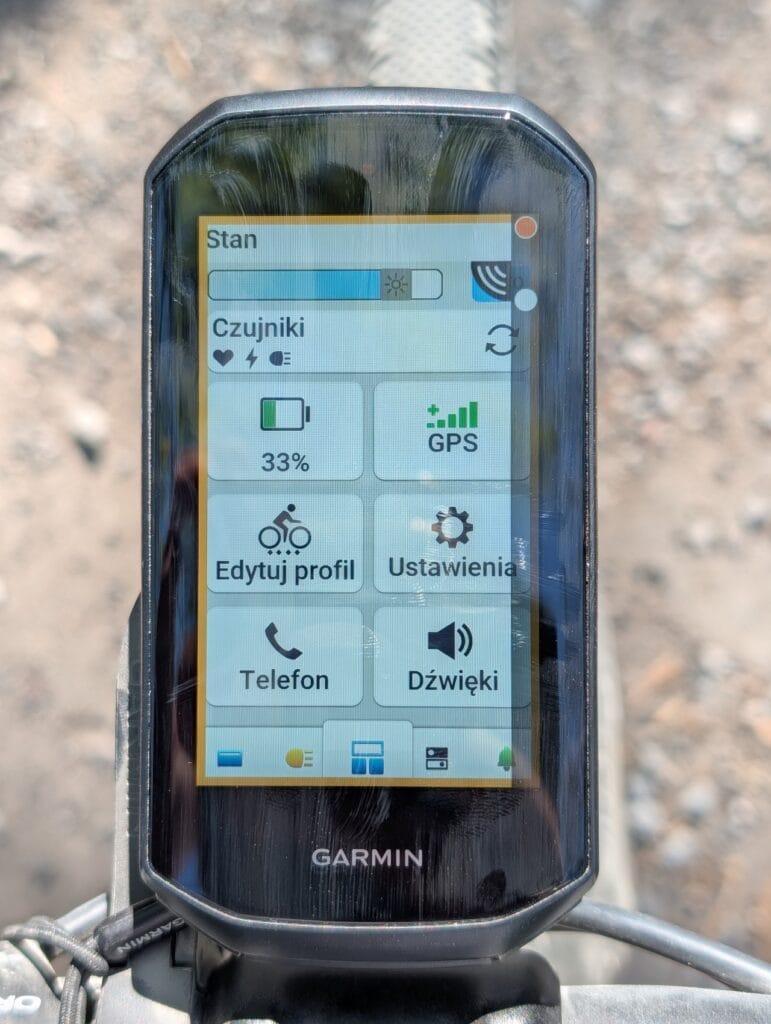 Garmina Edge 1050