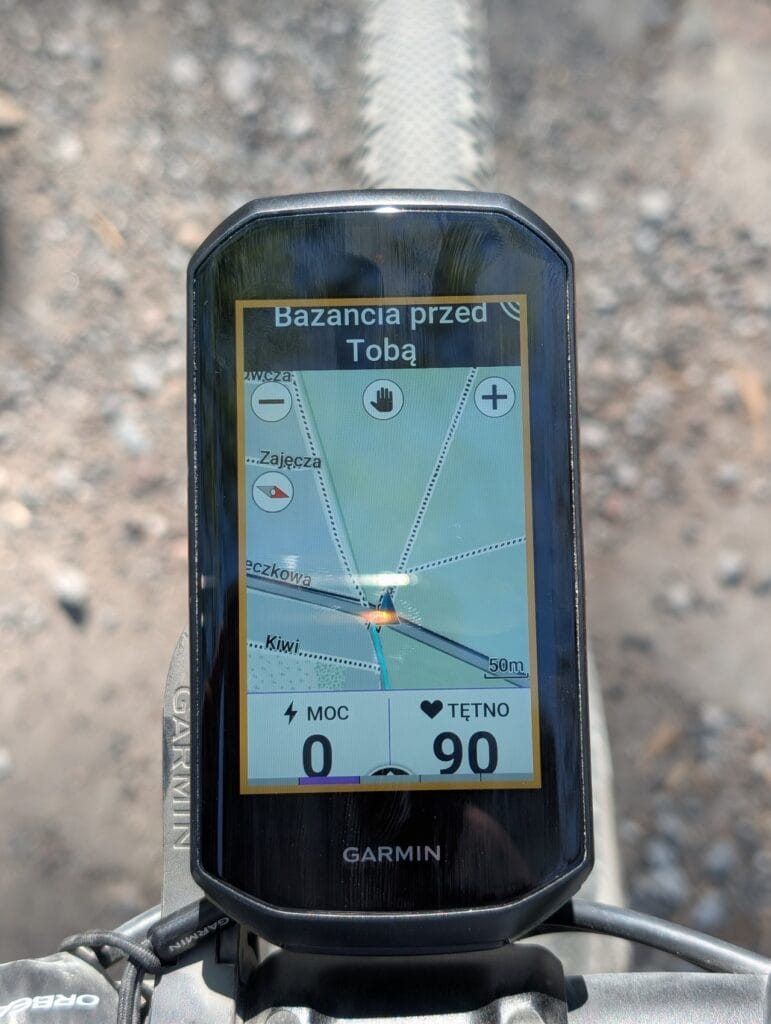 Garmina Edge 1050