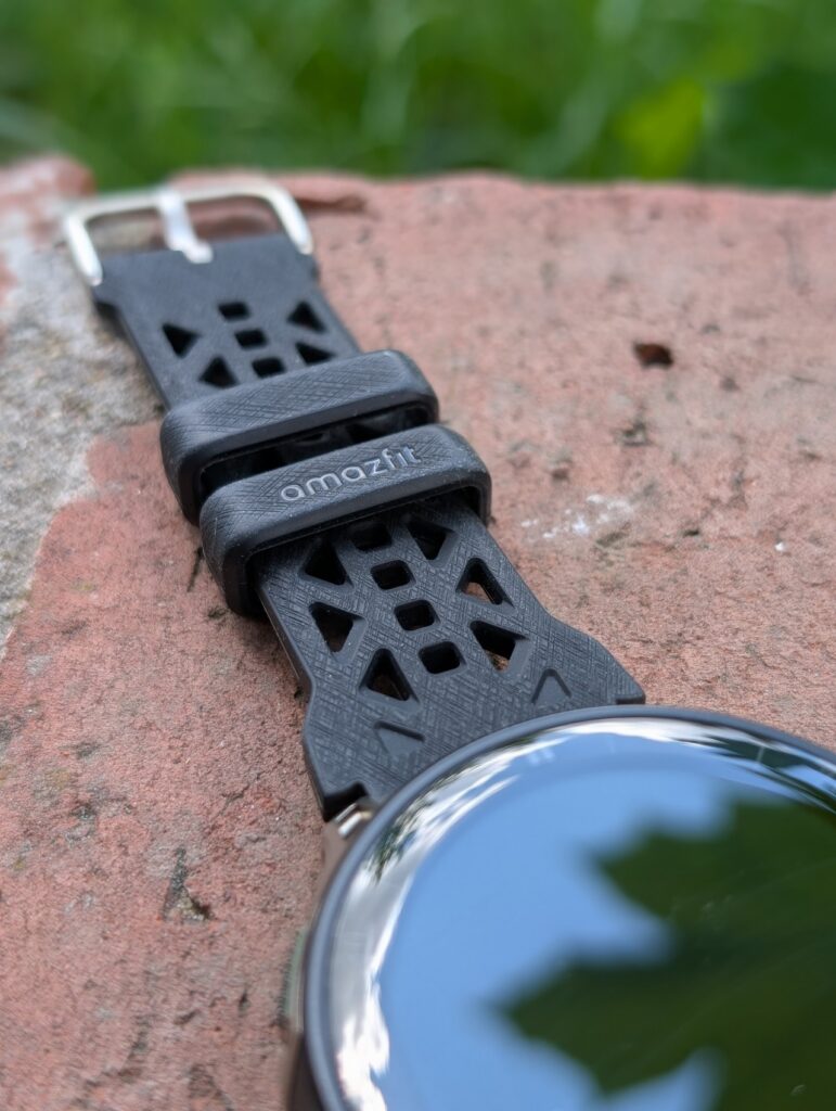 Recenzja Amazfit Cheetah 2 Pro - czy to idealny zegarek dla biegaczy? 3 Amazfit Cheetah 2 Pro 4