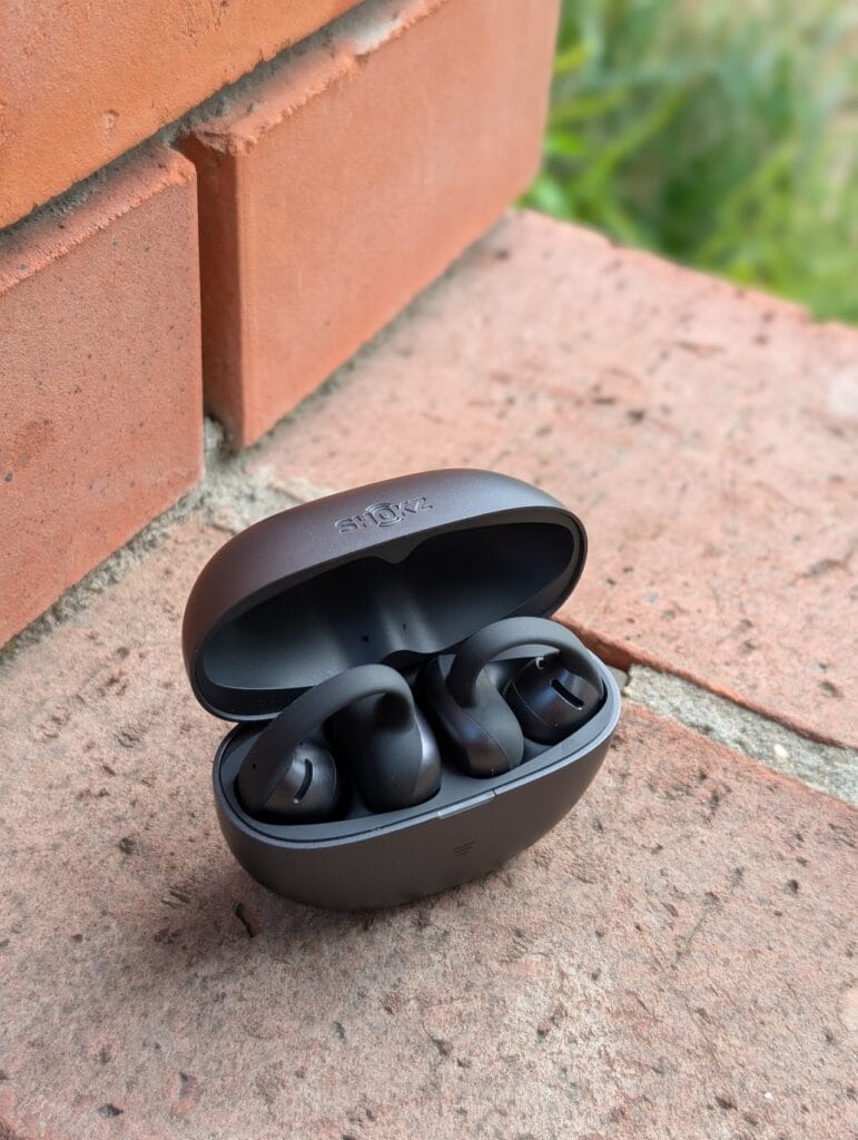 Recenzja Shokz OpenDots Air - Czy warto dopłacić do OpenDots 2? 2 Shokz OpenDots Air