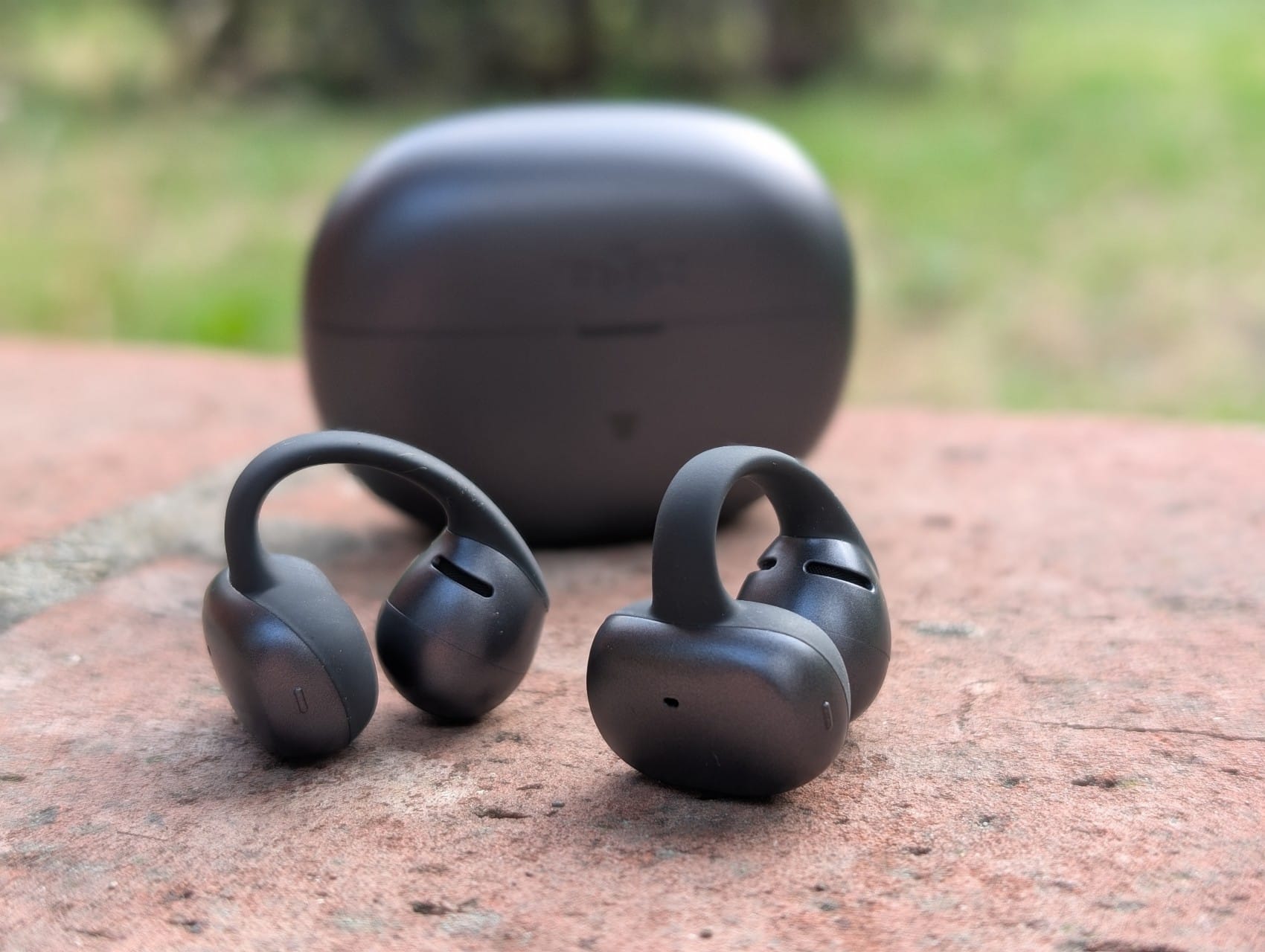 Recenzja Shokz OpenDots Air – Czy warto dopłacić do OpenDots 2?